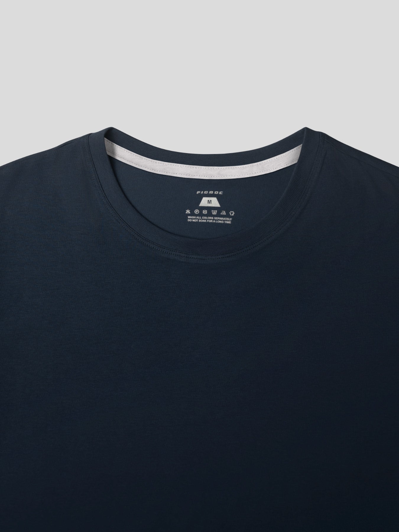 StaySmooth Long Sleeve Elongated Tee:Classic Fit